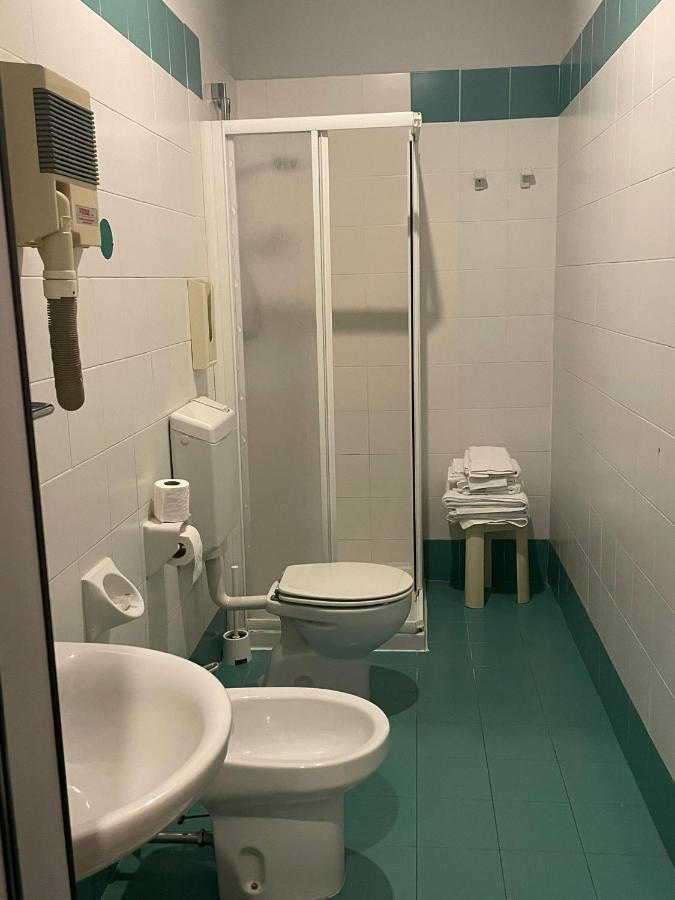 Hotel Arda Fiorenzuola Фьоренцуола-д'Арда Экстерьер фото